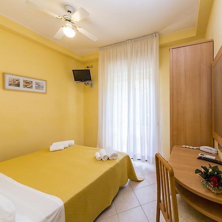 Hotel Rita Riccione Ngoại thất bức ảnh