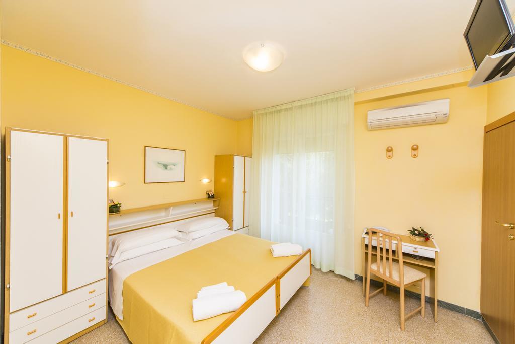 Hotel Rita Riccione Ngoại thất bức ảnh