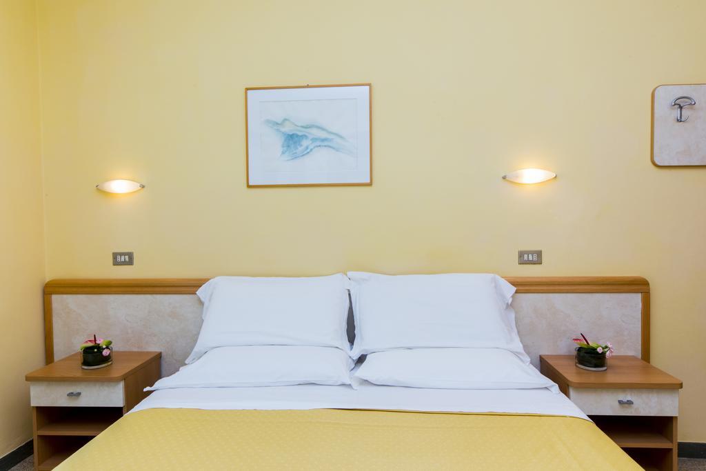 Hotel Rita Riccione Ngoại thất bức ảnh