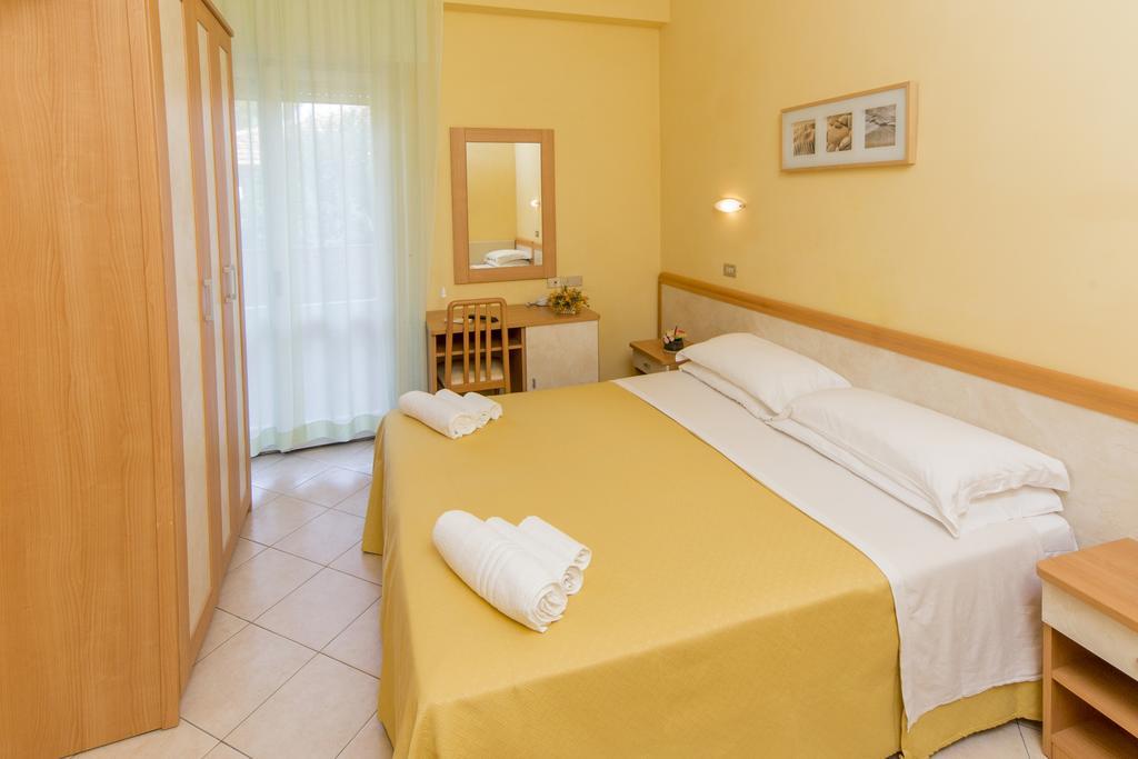 Hotel Rita Riccione Ngoại thất bức ảnh